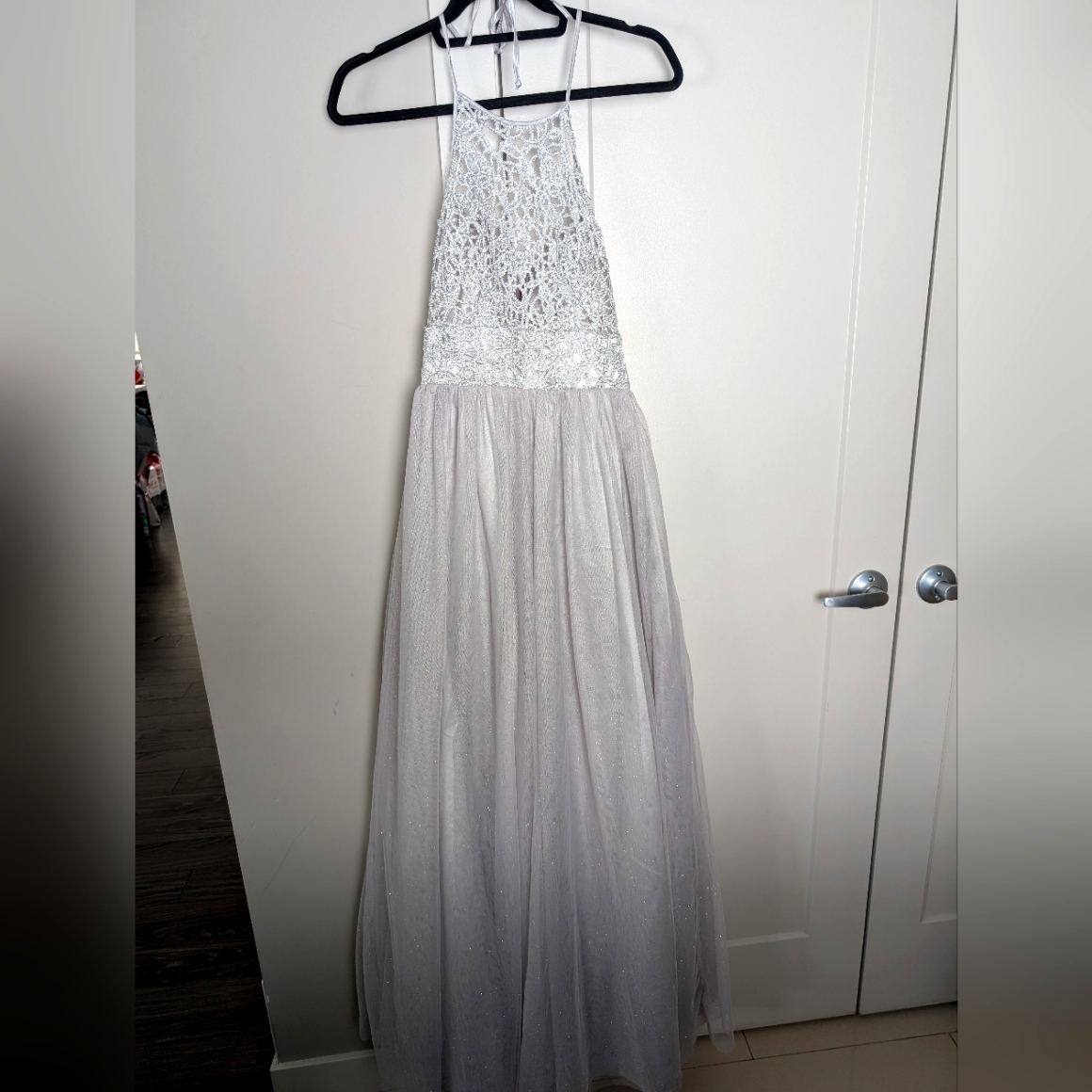 Silver Sparkly Halter Grad Prom Dress Size 5/6